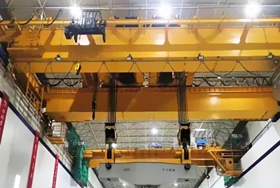Id-Differenza Bejn QD Tip, QDY Tip U YZ Tip Bridge Crane